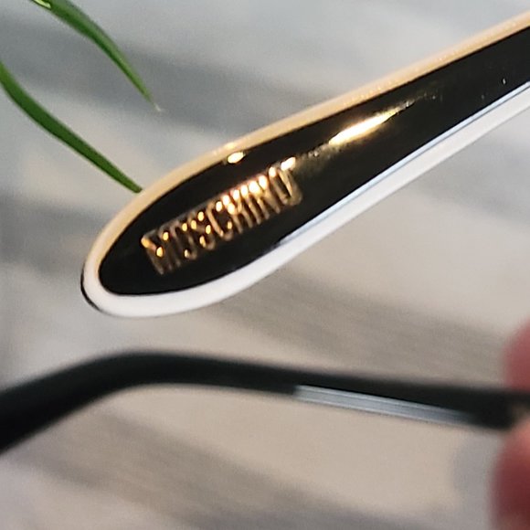 Moschino Sunglasses - Picture 7 of 13